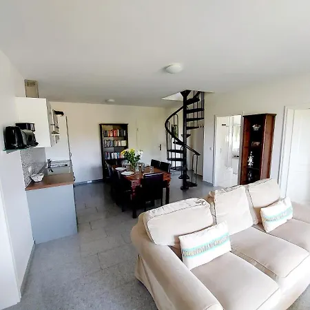 Hochwertige Ferienwohnung Direkt Am Hafen Mit Balkon Karlshagen Exterior foto