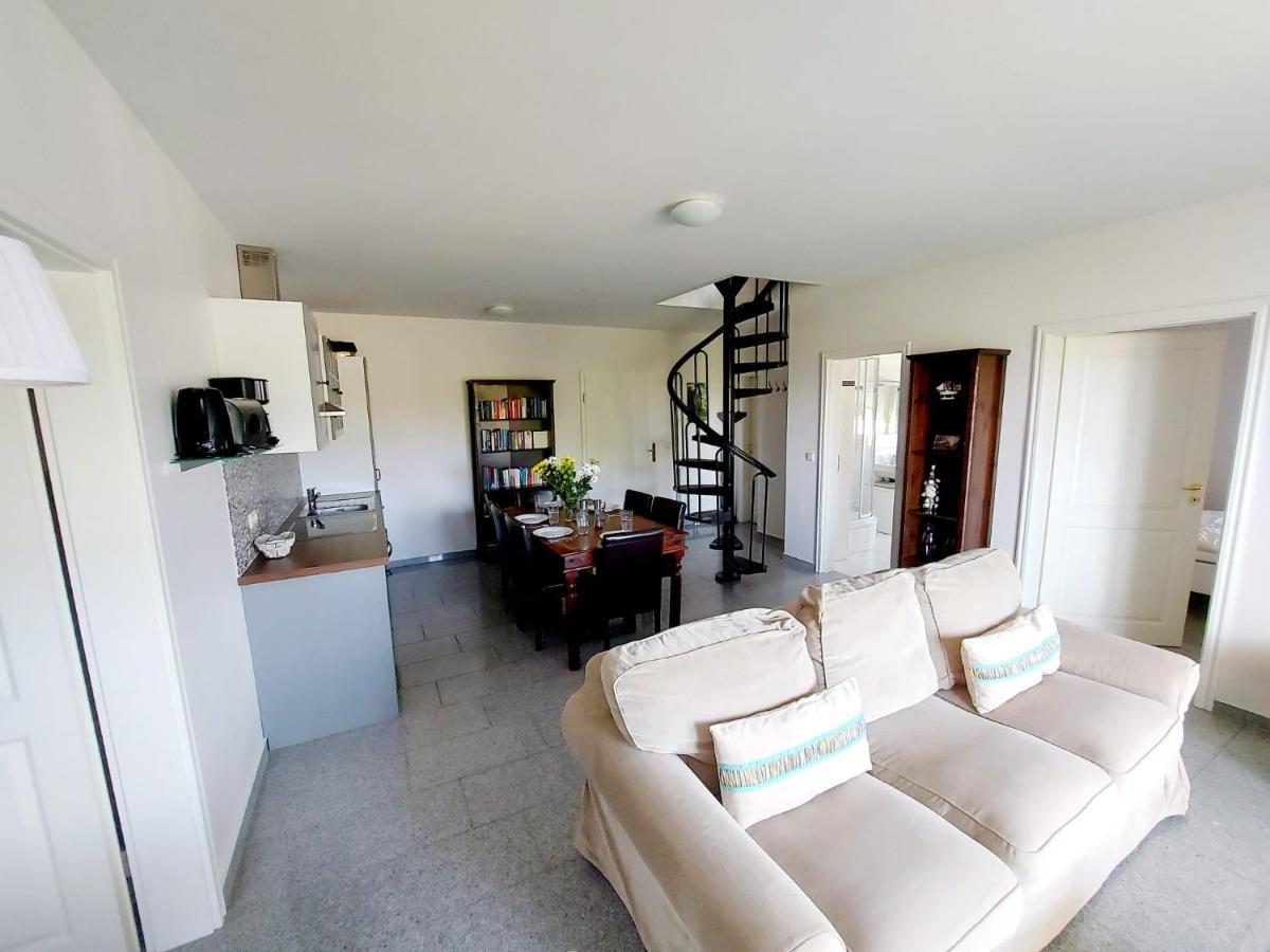 Hochwertige Direkt Am Hafen Mit Balkon Apartment Karlshagen