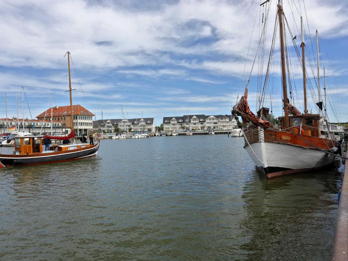 Hochwertige Direkt Am Hafen Mit Balkon * Karlshagen